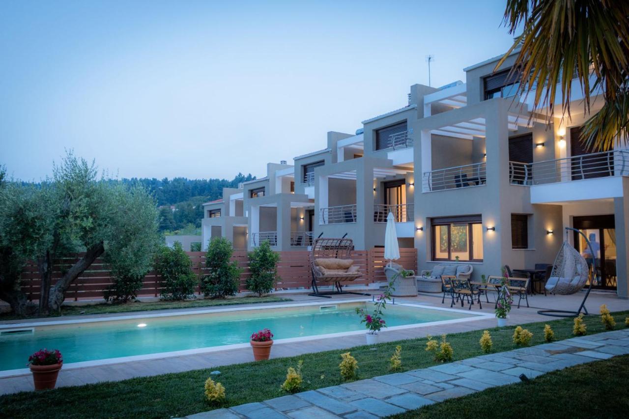 Pefkohori Golden Mountain Beach Villas Buitenkant foto